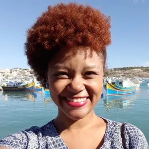 Adina - Professor de português - São Paulo