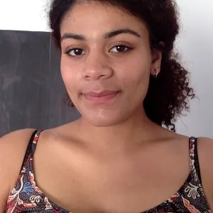 Lola - Prof de français - Bobigny
