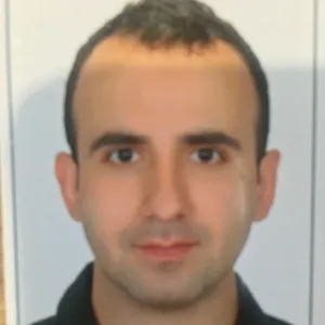 Hüseyin - Almanca öğretmeni - Adana