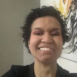 Camila - Professor de vocabulário - português - São João