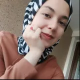 Esra - Felsefe öğretmeni - 