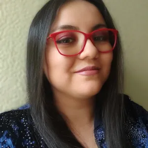 Carolina - profesor de historia - Bogotá