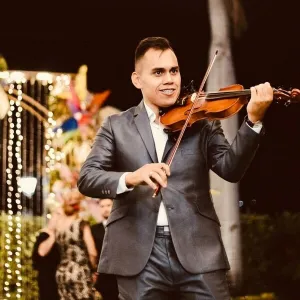 Oscar - profesor de solfeo - Bucaramanga