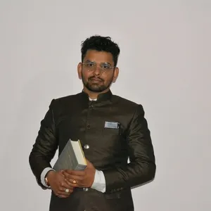Prashant - Geography tutor - Bhiwadi