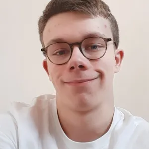 Benjamin - Prof de maths - Le Mesnil-Esnard