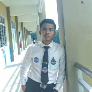 Afiq - Maths tutor - Parit Raja