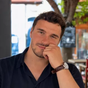 Simon - Prof d'aide à la rédaction de cv - lettre de motivation - Pontault-Combault