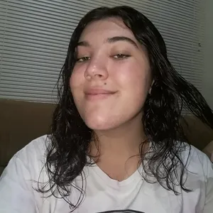Luana - Prof de viola - Cidade Mineira Nova