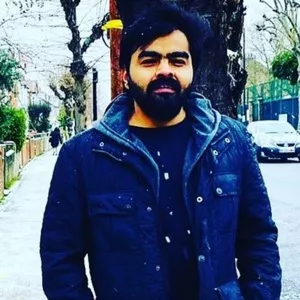 Ronak - HTML tutor - London