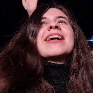 Hilal - Türkçe öğretmeni - 