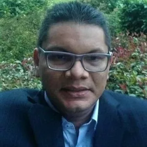 William - Profe de inglés - Cartagena