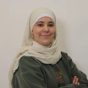 Leila - Prof d'espagnol - Tremblay-en-France