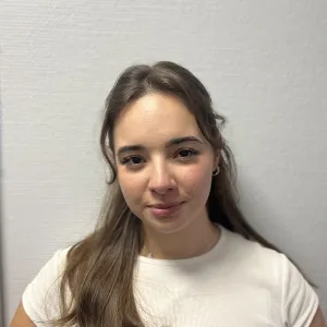 Lola - Prof d'aide aux devoirs - Les Pennes-Mirabeau