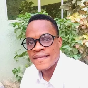 Olatunji - Physics tutor - Lagos