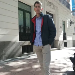 Daniel - prof de Matemáticas - Madrid