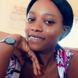 Funmilayo - Economics tutor - Lagos