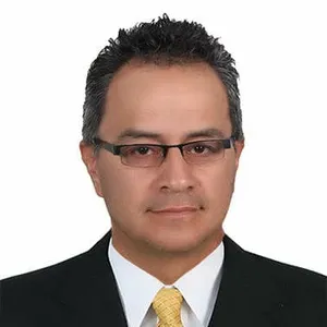 Alonso - Profesor de química - Bogotá
