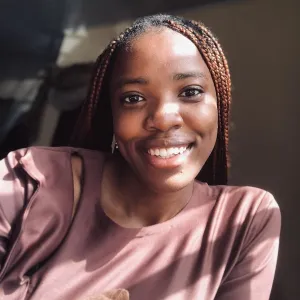 Chinelo - Physics tutor - Lugbe