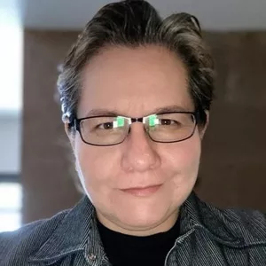 Yvette - Profe de filosofía - Monterrey