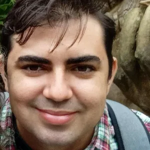 Neto - Prof de auxílio para alunos com autismo - Jereissati II