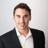 Steven - Vinyasa yoga tutor - Iowa City