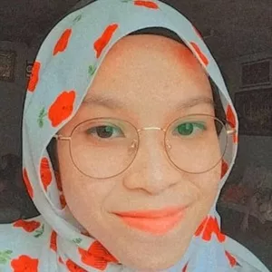 Sitti Noriliana - Maths tutor - Kinabatangan