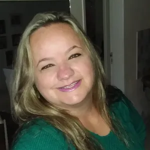 Priole Otávia - Prof de matemática - Centro