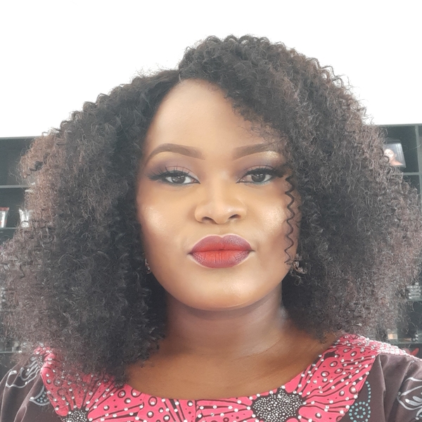 History graduate with experience in multicultural communication. Available for History lessons in Lagos.