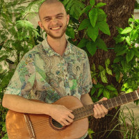 Professor de Música Licenciando| Aulas de Violão, Guitarra, Ukulele e Teoria Musical