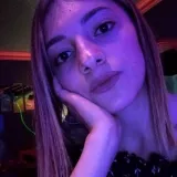 Yasemin - Türkçe öğretmeni - Trabzon