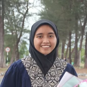 Siti Nabilah - Malay teacher - Miri