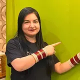Sakshi - Economics teacher - New Delhi