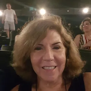 DONZILIA - Prof de preparação de acesso à faculdade - Charneca de Caparica