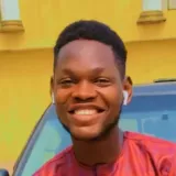 EMMANUEL - Acoustic guitar tutor - Ikeja