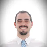 Pedro - Professor de direito penal - Brasília