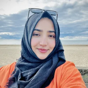 Syeda - Urdu teacher - London