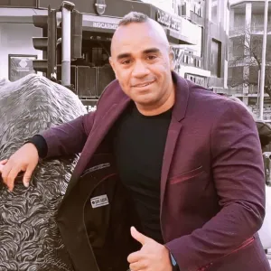 Angel - İngilizce kelime bilgisi öğretmeni - 