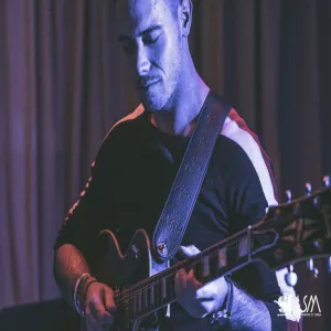 Simone - Insegnante di chitarra - Nogara