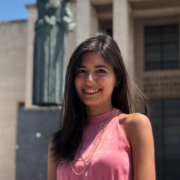 Laureata in Scienze Statistiche con il massimo dei voti propone aiuto compiti il matematica e geometria a Roma