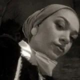 Zuhal - Tarih öğretmeni - 