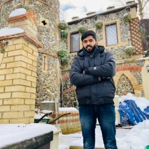 Vignesh - HTML tutor - Norwich