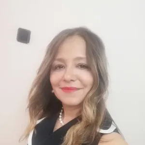 Behiye - Fizik-Kimya öğretmeni - 