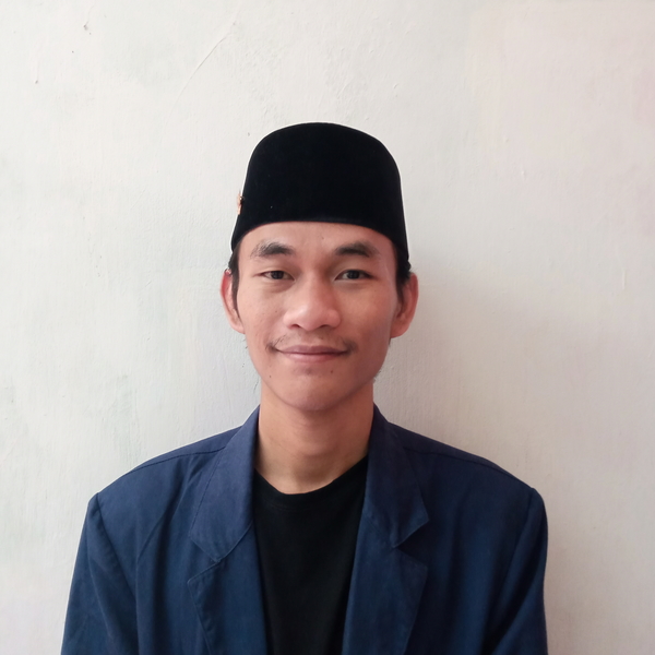 Bobi Mahasiswa Sastra Arab yang sudah berpengalaman bertahun-tahun mengajar siap mengajarkan bahasa arab dengan asik dan mudah dicerna untuk adik-adik di Bandung