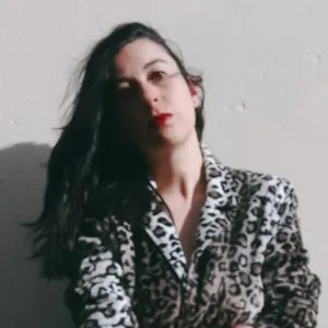 Camila - Profesor de reliure - Buenos Aires