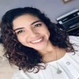 Aimee - profesor de economía - Toluca de Lerdo