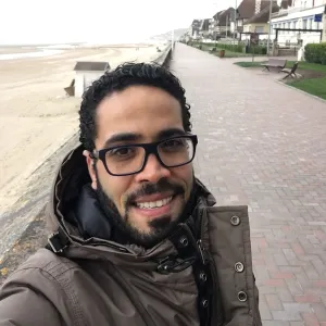 Chouaib - Prof de maths - Vernier