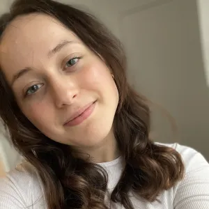 Louise - Prof de physique - Paris