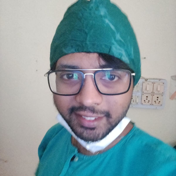 Medical student intern trying to make journey to and in medicine easy