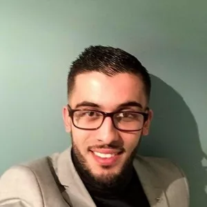 Yanis - Prof d'initiation informatique - Caluire-et-Cuire