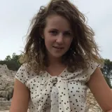 Flora - Prof de maths - Groisy